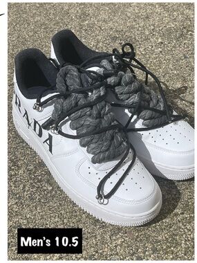 New with box! Nike AirForce 1 Customs men’s size 10.5